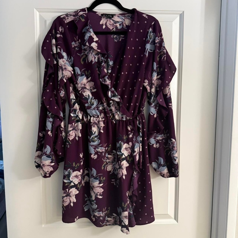 As U Wish Purple Floral L/S Mini Dress Spring Ruffles V-Neck Large